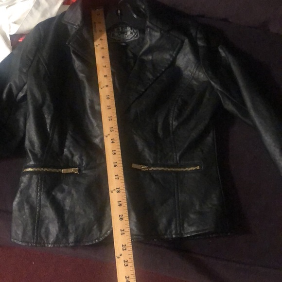Last kiss black jacket.size -large - Picture 9 of 12
